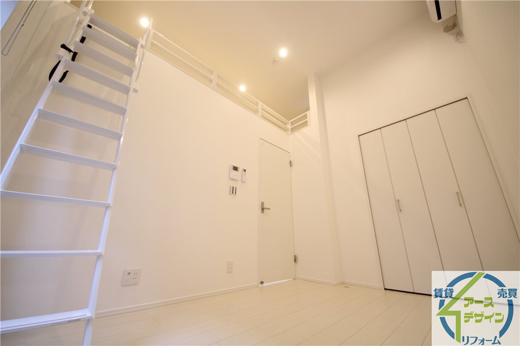 シンフォニーオオクボの居間・リビング|※類似部屋