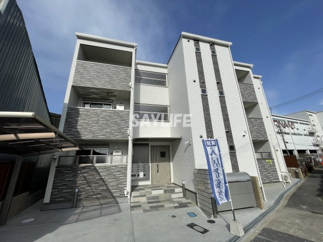 ピレーネ焼野の外観