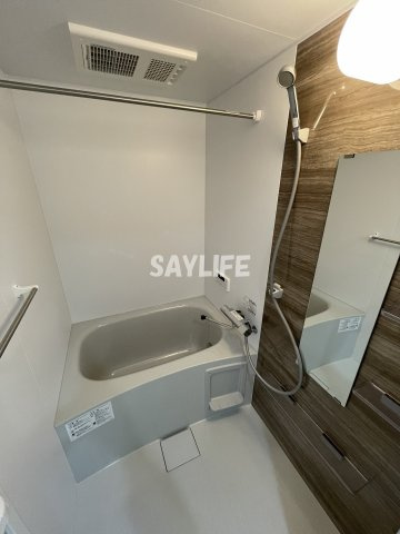 ピレーネ焼野の浴室