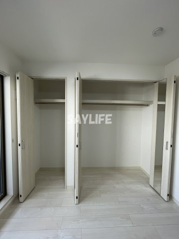 ピレーネ焼野の収納