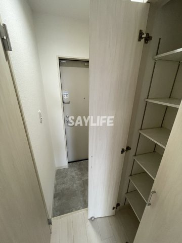 ピレーネ焼野の玄関