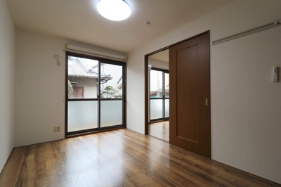 【居間・リビング】 | シエル・クレール B棟