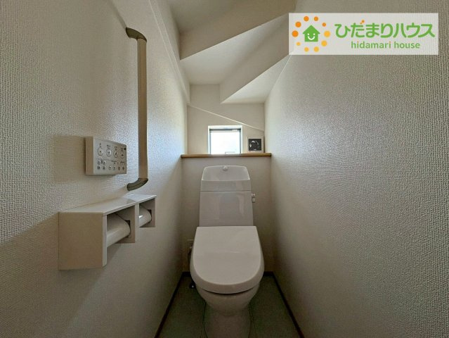 ひたちなか市足崎　新築戸建　A号棟のトイレ|温水洗浄便座ついてます(^^♪