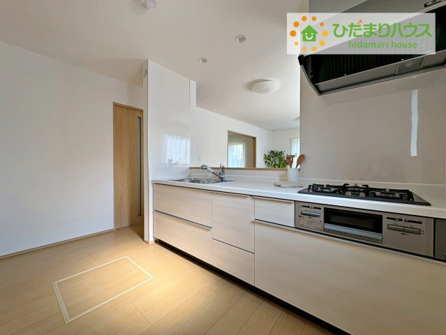 ひたちなか市足崎　新築戸建　A号棟のキッチン|LDKと一体の空間を演出してくれる、オープンキッチン!(^^)!