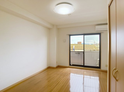 【居間・リビング】 | サンヨービル