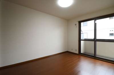 【居間・リビング】 | ひまわりハイツ A棟