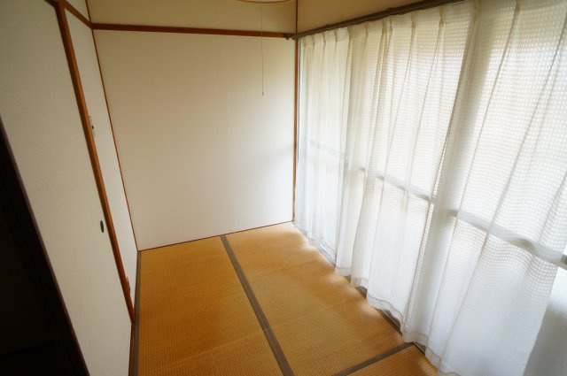 田村マンションの居間・リビング