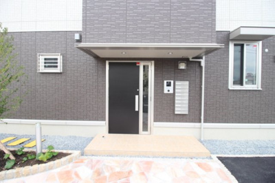 【エントランス】 | メゾン　ギャラクシー