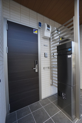 【エントランス】 | マーメゾン新福