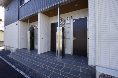 【エントランス】 | マーメゾン新福
