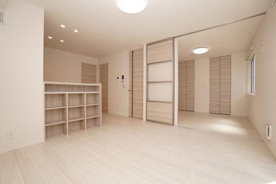 【居間・リビング】 | マーメゾン新福