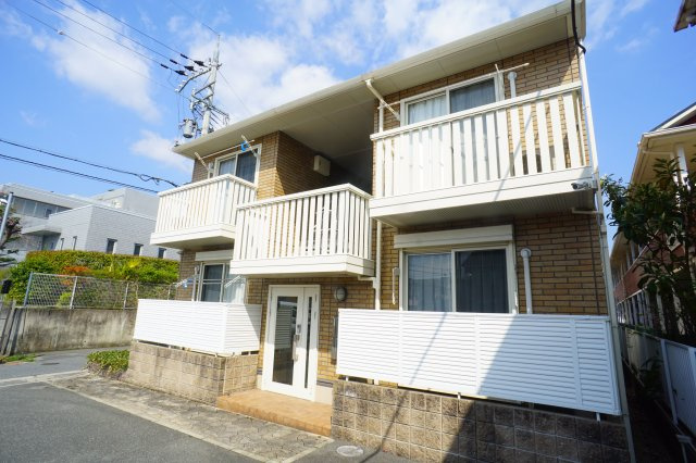 リビングタウン新大宮Ｂ棟の外観