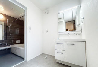  | 近江八幡市篠原町