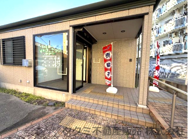 神戸市垂水区名谷町　中古戸建の外観