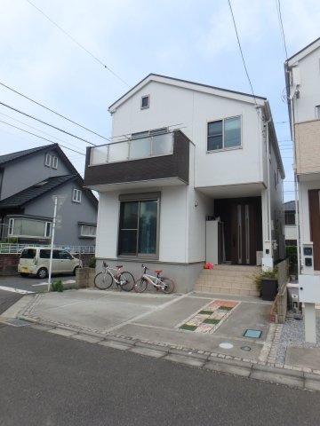 鶴ヶ島市南町中古戸建の駐車場