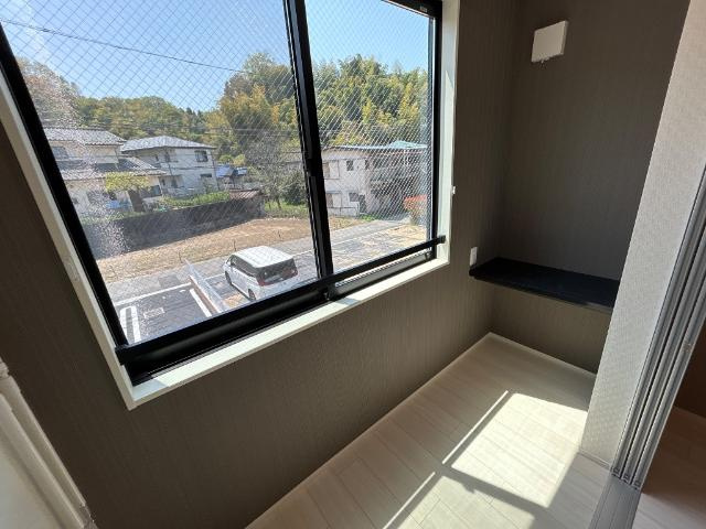 レヴメゾン神山五番館のその他|ベランダ（イメージ）