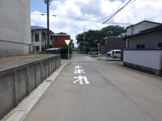 【前面道路含む現地写真】 | 大館市清水5丁目・中古住宅