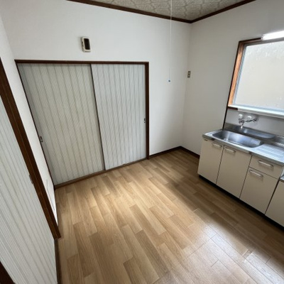 【居間・リビング】 | 北新東町貸家