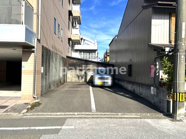 城見町　駐車場