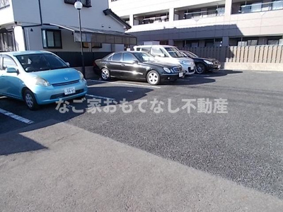 【駐車場】 | ベルウェイク