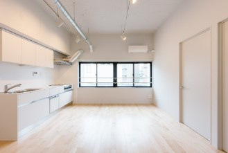 【居間・リビング】