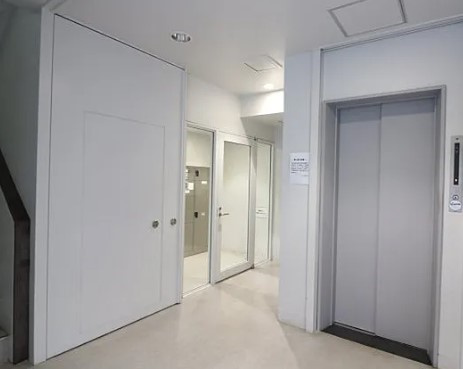 【エントランス】