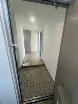 【玄関】 | メイプルコート諏訪森