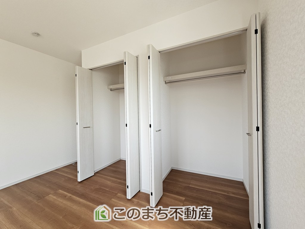 いろどりアイタウン栃木市大宮町22-P1　の収納|各居室に収納付で住みやすさにこだわっています♪