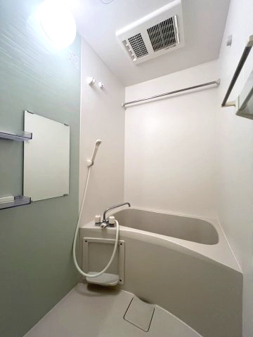 【浴室】 | コンポジット相原