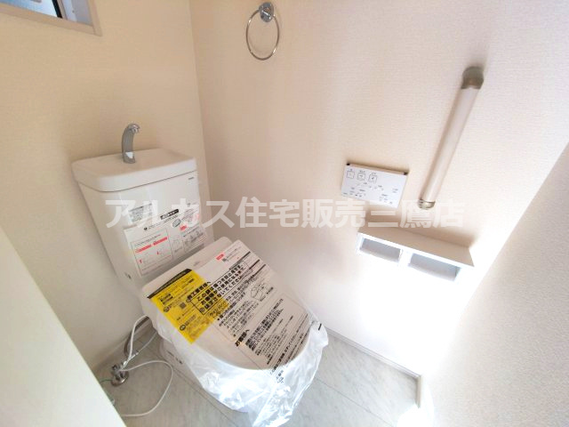 【内覧動画公開中！】西東京市住吉町４丁目 西武池袋線 ひばりヶ丘駅 新築戸建のトイレ