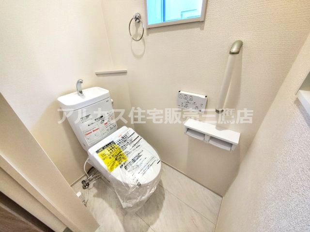 【内覧動画公開中！】西東京市住吉町４丁目 西武池袋線 ひばりヶ丘駅 新築戸建のトイレ