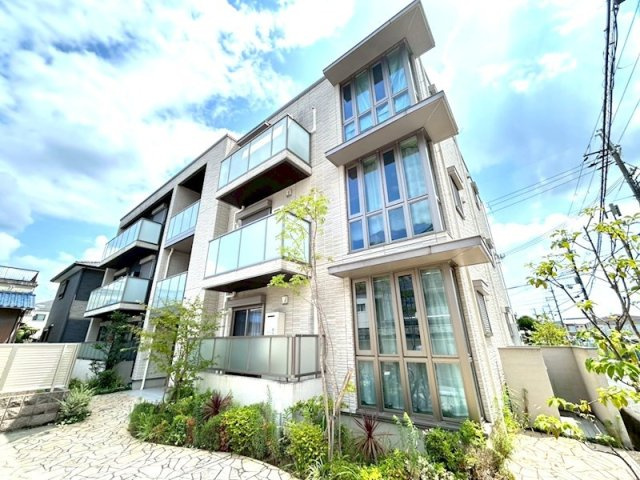 シャーメゾン京終