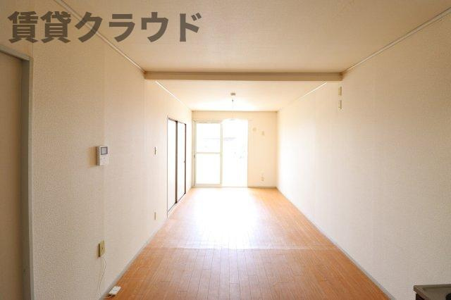 サンモールおゆみ野　Ｂの居間・リビング|居間です