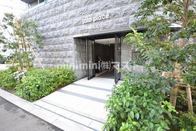 ララプレイス難波・シエールのエントランス