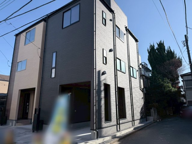 川口市上青木西3丁目　新築一戸建て　1号棟