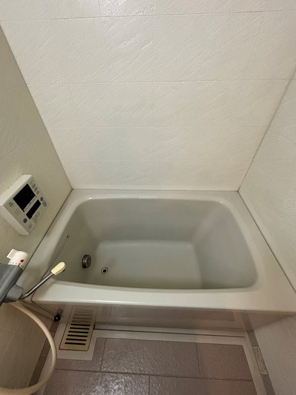 大阪市中央区博労町４丁目の賃貸マンション