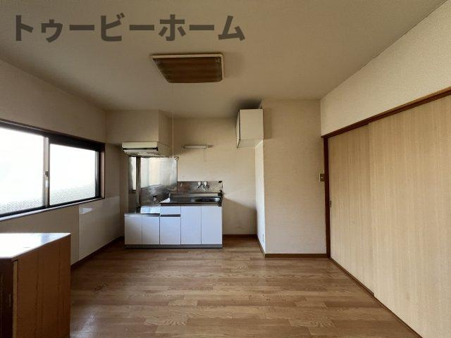 フローレンス富士見の居間・リビング|ゆったりとした居間です