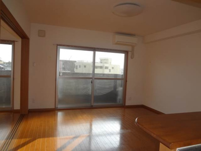 【居間・リビング】 | ユーミー栗林