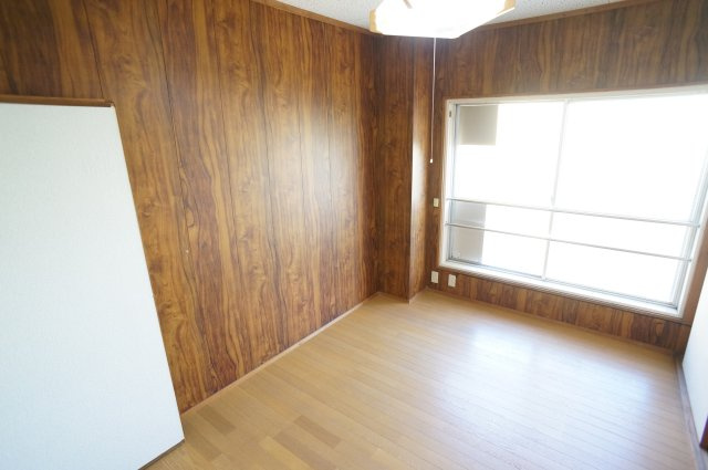 ハイツＭＲーＩの居間・リビング