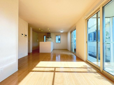 【居間・リビング】 | 箕面市稲３丁目テラスハウス