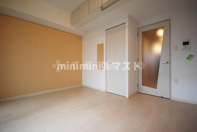 セレニテ難波西の居間・リビング