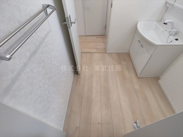 【脱衣所】 | 鶴ヶ島市中新田第５　全１棟 | 洗面室