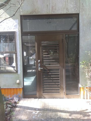 【エントランス】 | 住付店舗