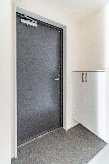 ＨＷ．Ｈｉｌｌｓ　東日暮里の玄関