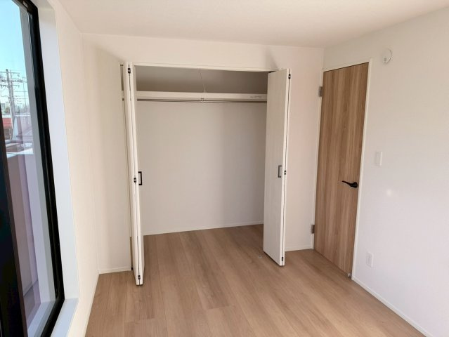 川口市上青木西11期　新築一戸建て　2号棟の寝室|寝室にいかがでしょうか