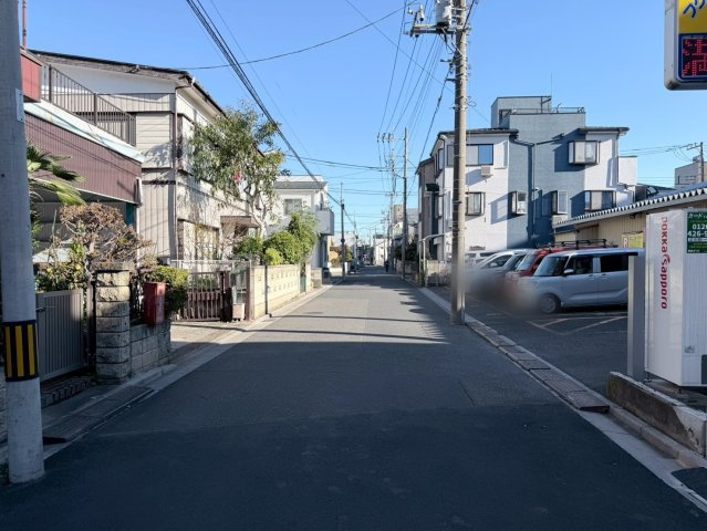川口市上青木西11期　新築一戸建て　2号棟の前面道路含む現地写真|前面道路含む現地写真です