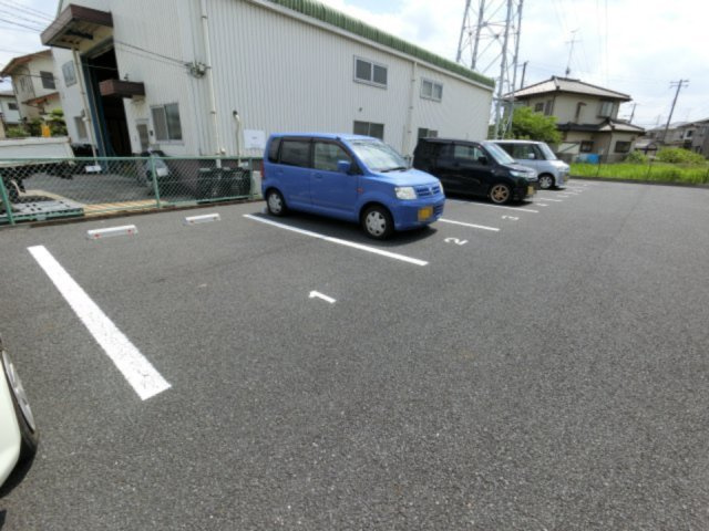 【駐車場】
