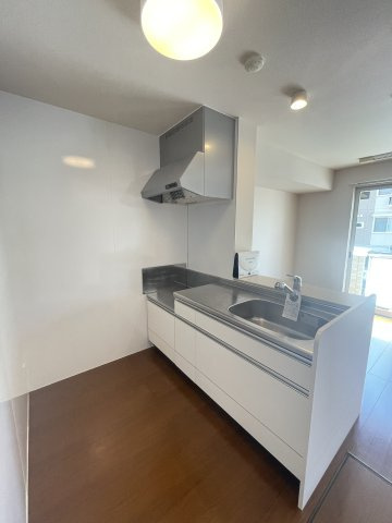 ライジングサン西宮 A棟のキッチン