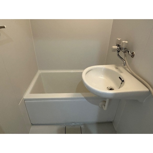 リブレス春日部Ⅱの浴室