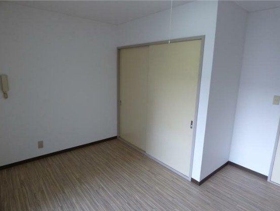 杉並区高円寺北３丁目の賃貸マンションの居間・リビング